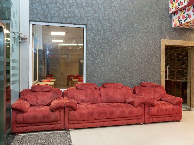 Lotels Hotel Ченай Екстериор снимка